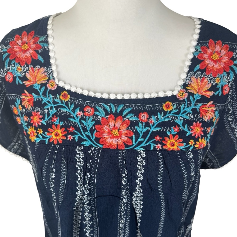 NWT Savanna Jane Navy Blue Embroidered Floral Square Neck Blouse Shirt Small - Picture 4 of 11